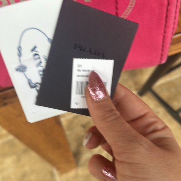 Beautiful authentic pink Prada bag - Picture 5 of 10